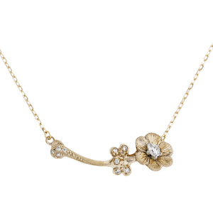 1517A<br>“Anemone”<br>Diamond Necklace